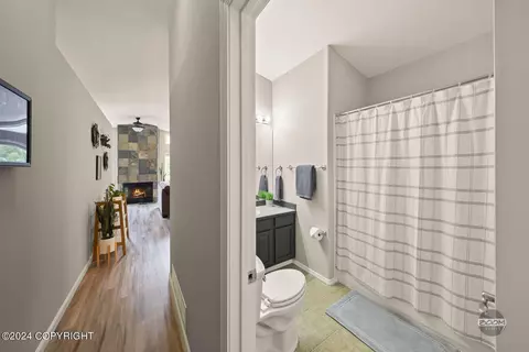 Bath - 19115 Trail Bay Dr, Eagle River, AK 99577 photo 1 of 6
