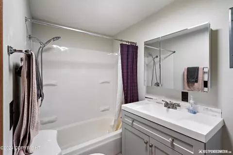 8721 W Behnke Rd, Wasilla, AK 99623 photo 19