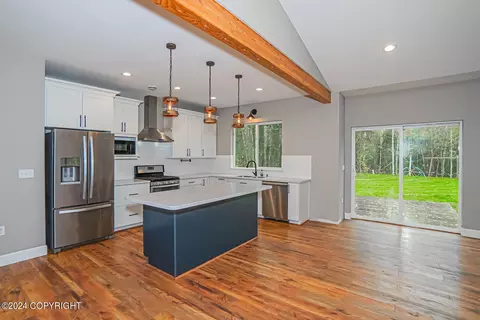 1381 N Meadow Lakes Loop, Wasilla, AK 99623