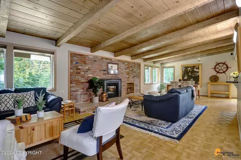 1835 Bootleggers Cove Dr, Anchorage, AK 99501
