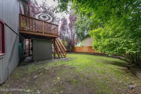 8806 Dome Cir, Eagle River, AK 99577 photo 32