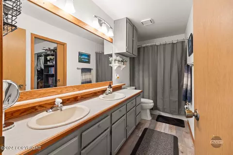 8806 Dome Cir, Eagle River, AK 99577 photo 16