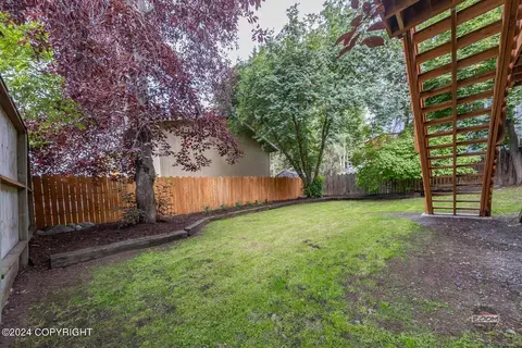 8806 Dome Cir, Eagle River, AK 99577 photo 41
