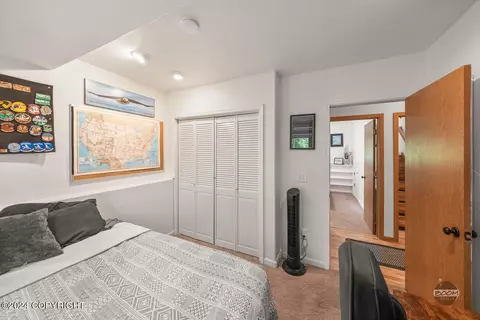 8806 Dome Cir, Eagle River, AK 99577 photo 25