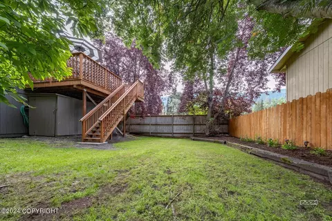 8806 Dome Cir, Eagle River, AK 99577 photo 36