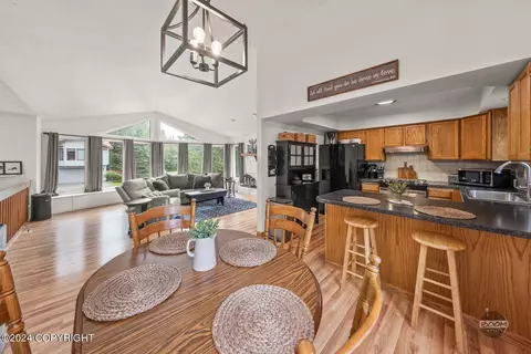 8806 Dome Cir, Eagle River, AK 99577 photo 14
