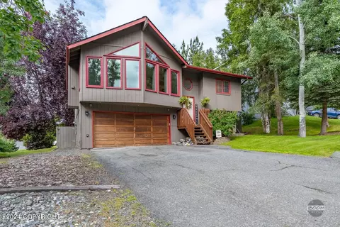 8806 Dome Cir, Eagle River, AK 99577