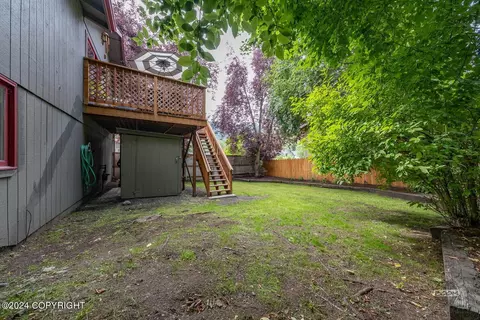 8806 Dome Cir, Eagle River, AK 99577 photo 34