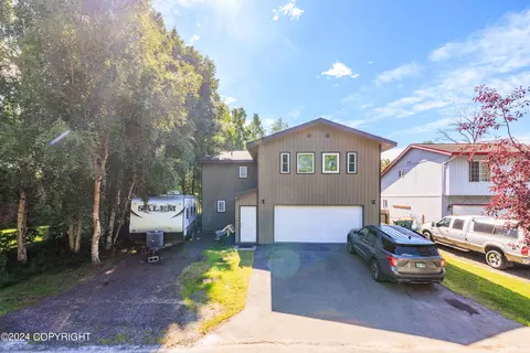 2724 W 64th Ave, Anchorage, AK 99502