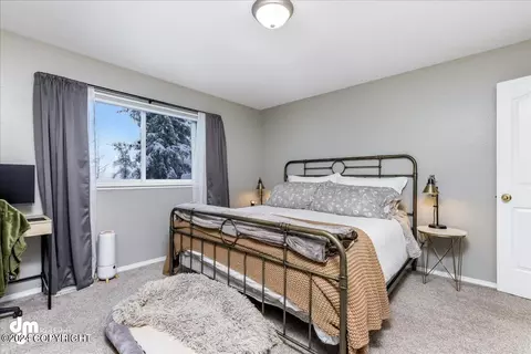 19141 Danny Dr, Eagle River, AK 99577 photo 13