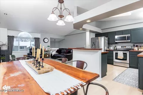 19141 Danny Dr, Eagle River, AK 99577 photo 6