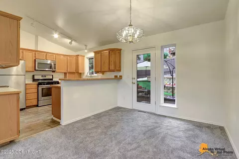 18601 Gibens Cir, Eagle River, AK 99577 photo 9