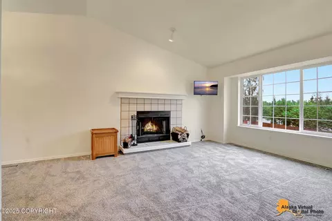 18601 Gibens Cir, Eagle River, AK 99577 photo 4