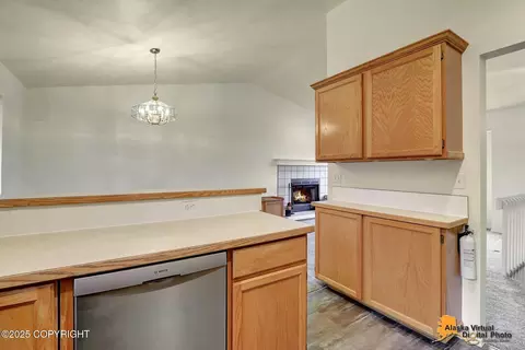 18601 Gibens Cir, Eagle River, AK 99577 photo 12