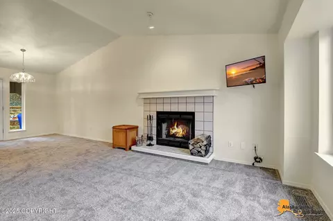 18601 Gibens Cir, Eagle River, AK 99577 photo 7