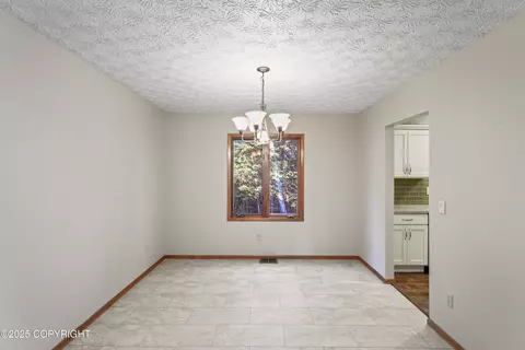 Dining - 13331 Windrush Cir, Anchorage, AK 99516 photo 2 of 3
