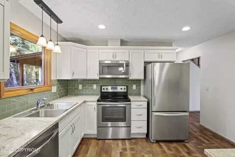 Kitchen - 13331 Windrush Cir, Anchorage, AK 99516 photo 1 of 5