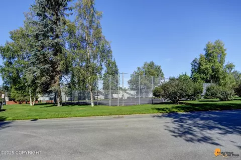 Exterior - 2201 Daybreak Ct, Anchorage, AK 99501 photo 4 of 5