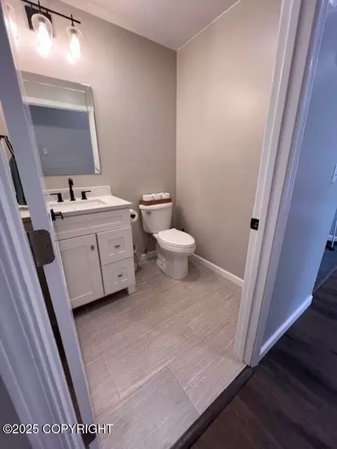 Bath - 1906 E Ridgeview Dr, Wasilla, AK 99654 photo 1 of 9