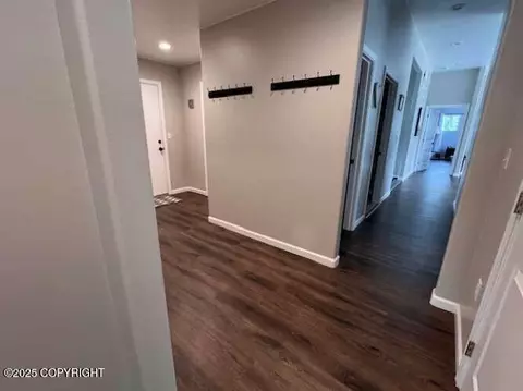 Entry Way - 1906 E Ridgeview Dr, Wasilla, AK 99654 photo 5 of 7
