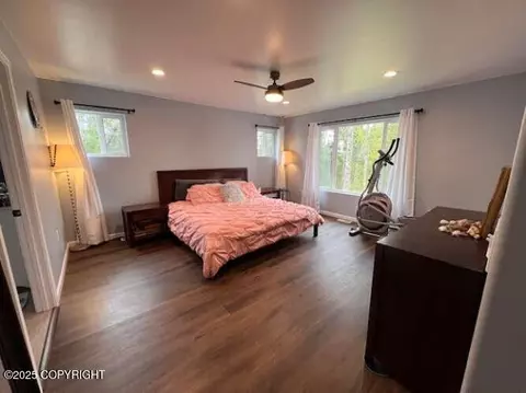 Bedroom - 1906 E Ridgeview Dr, Wasilla, AK 99654 photo 5 of 6