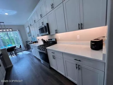 Kitchen - 1906 E Ridgeview Dr, Wasilla, AK 99654 photo 1 of 6