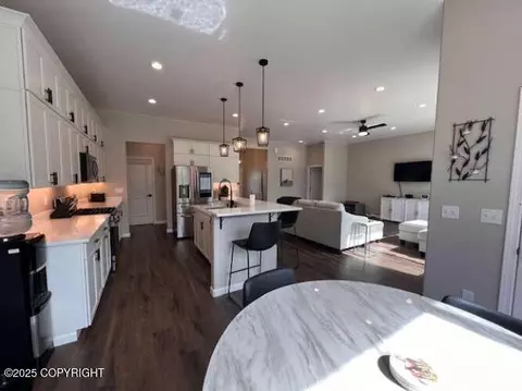 Kitchen - 1906 E Ridgeview Dr, Wasilla, AK 99654 photo 6 of 6