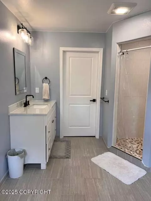 Bath - 1906 E Ridgeview Dr, Wasilla, AK 99654 photo 9 of 9