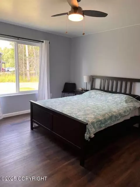 Bedroom - 1906 E Ridgeview Dr, Wasilla, AK 99654 photo 4 of 6
