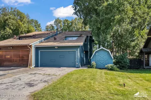 7301 Clairborne Dr, Anchorage, AK 99502