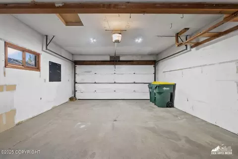 7301 Clairborne Dr, Anchorage, AK 99502 photo 41