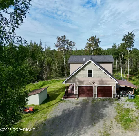 260 Eisenhower Ln, Kenai, AK 99611