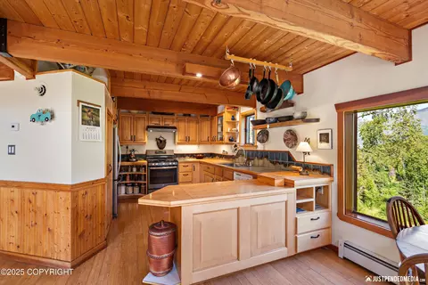 Kitchen - 5515 Wild Mountain Dr, Eagle River, AK 99577 photo 1 of 5