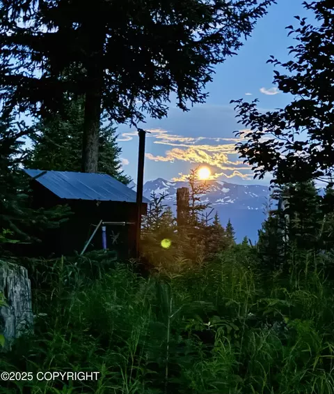 Bath - 48526 Morrison Dr, Homer, AK 99603 photo 1 of 5