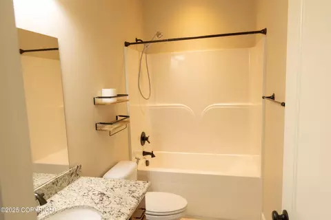 Bath - 18056 Almdale Ave, Eagle River, AK 99577 photo 5 of 5