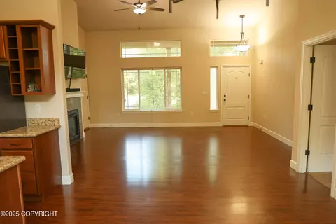 Living - 18056 Almdale Ave, Eagle River, AK 99577 photo 4 of 6