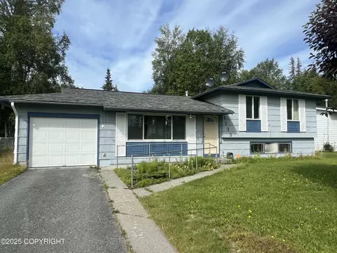1133 Walnut Ave, Kenai, AK 99611
