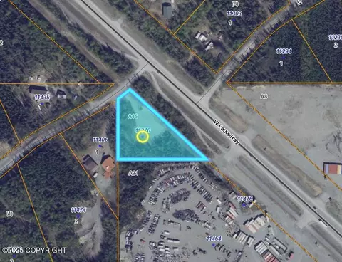 11370 W La Rae Rd, Houston, AK 99652