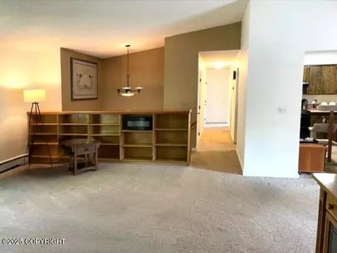 Living - 7700 E 32nd Ave, Anchorage, AK 99504 photo 8 of 13