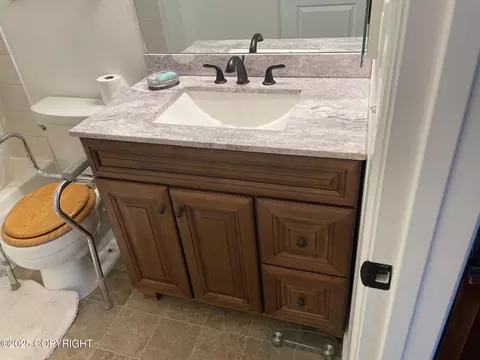 Bath - 7700 E 32nd Ave, Anchorage, AK 99504 photo 6 of 9