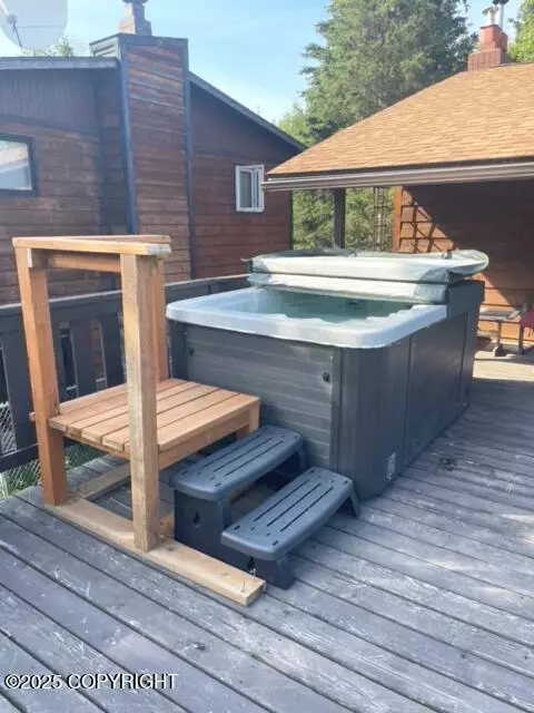 Exterior - 7700 E 32nd Ave, Anchorage, AK 99504 photo 6 of 15