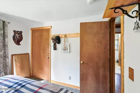 Bedroom - 14645 E Anselm Cir, Willow, AK 99688 photo 9 of 9