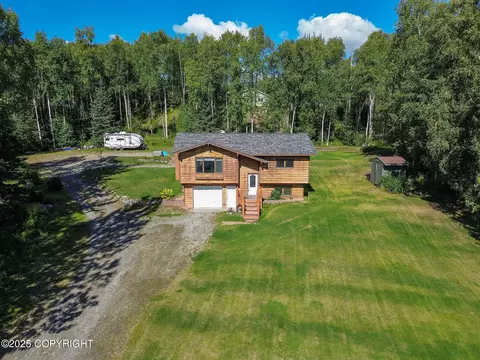 6921 W Werner Dr, Wasilla, AK 99623