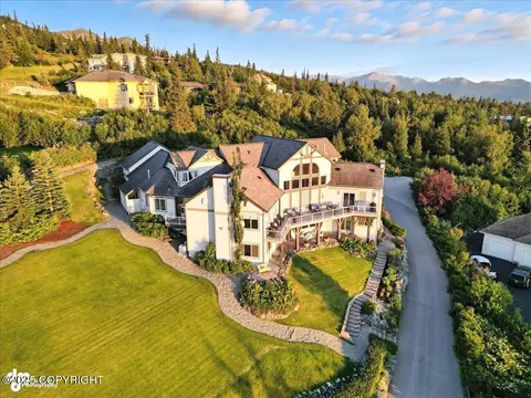 16957 Bedford Chase Cir, Anchorage, AK 99516
