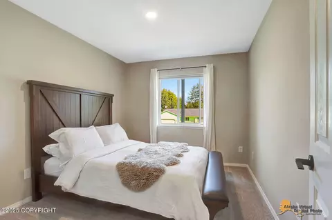 Bedroom - 1342 E Hidden Ranch Loop, Palmer, AK 99645 photo 3 of 5