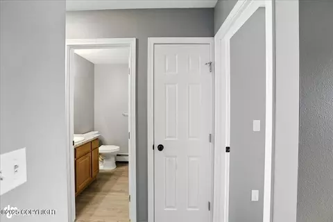 Entry Way - 4530 Wright St # 13, Anchorage, AK 99507 photo 3 of 4