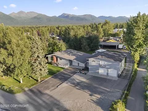 7404 E 4th Ave, Anchorage, AK 99504 photo 1