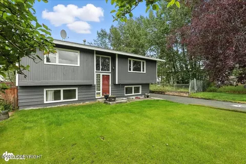 6921 E 10th Ave, Anchorage, AK 99504