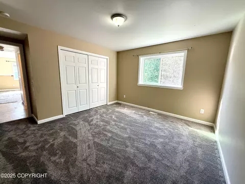 Bedroom - 18872 Mountain Point Dr, Eagle River, AK 99577 photo 7 of 7