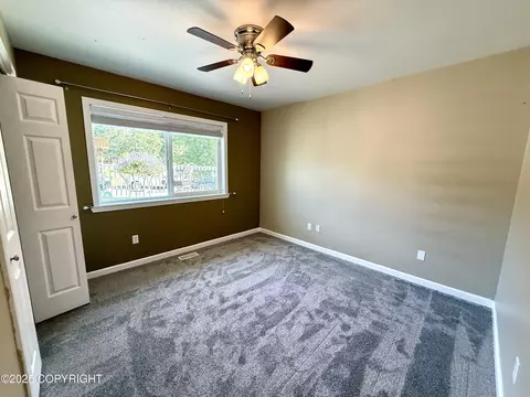 Bedroom - 18872 Mountain Point Dr, Eagle River, AK 99577 photo 4 of 7